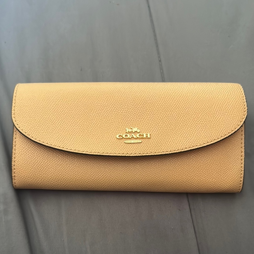 Coach Tan Leather Women's Clutch